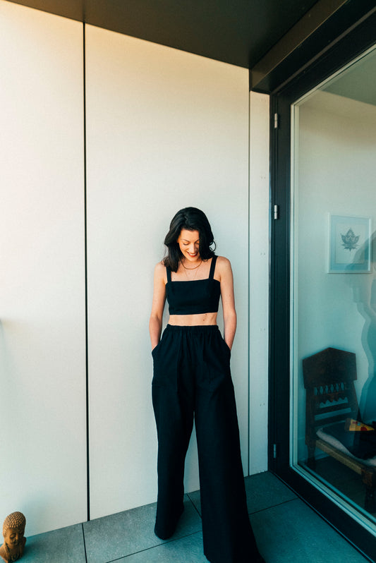 The Suri: Wide leg trousers - Black